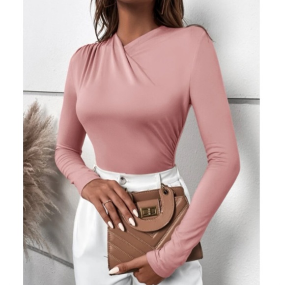 Luxe asymmetrical neck wrap detail top - Picture 5 of 15